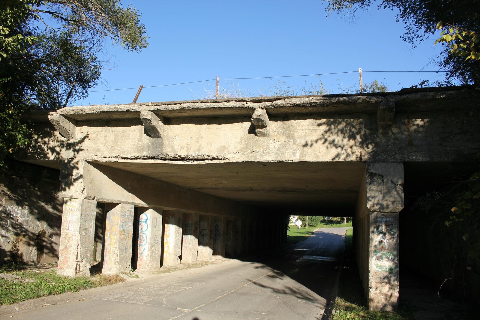 Main span